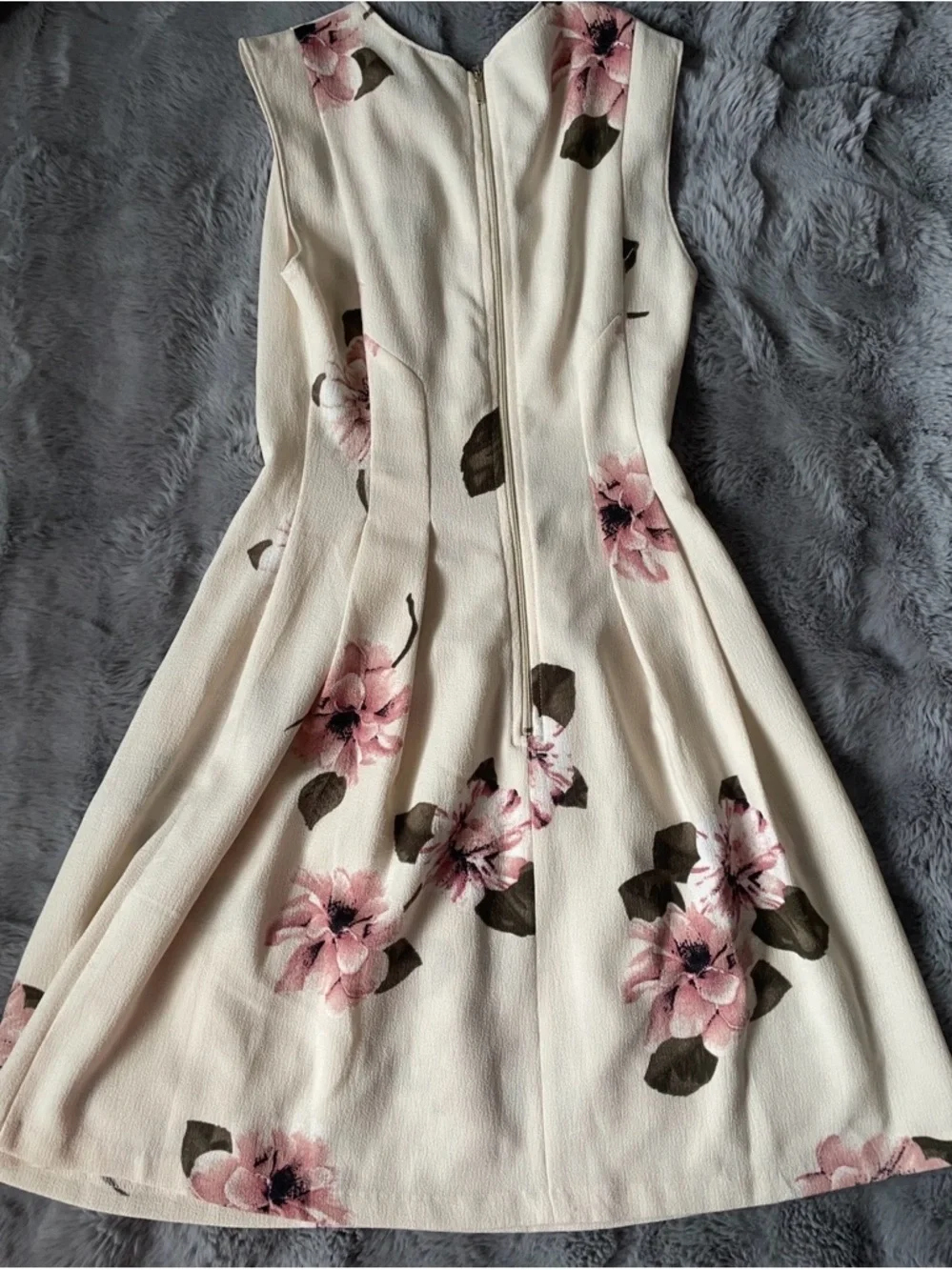 Dynamite Cream Midi Dress with Pink Floral Print - Picture 2 of 2